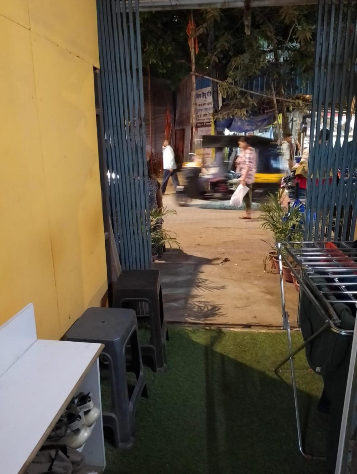 Bapuji Dormitory Hostel Mumbai Exterior photo